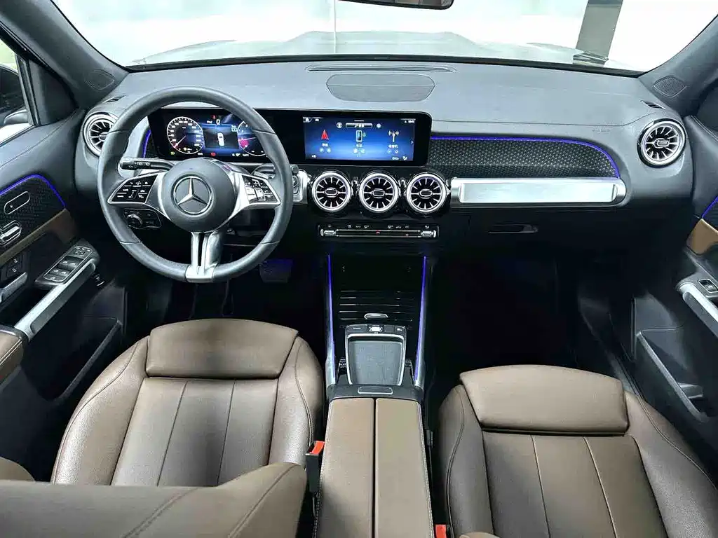 Mercedes-Benz GLB 2024 facelift GLB 220 fashion model купить на сайте DeffCars