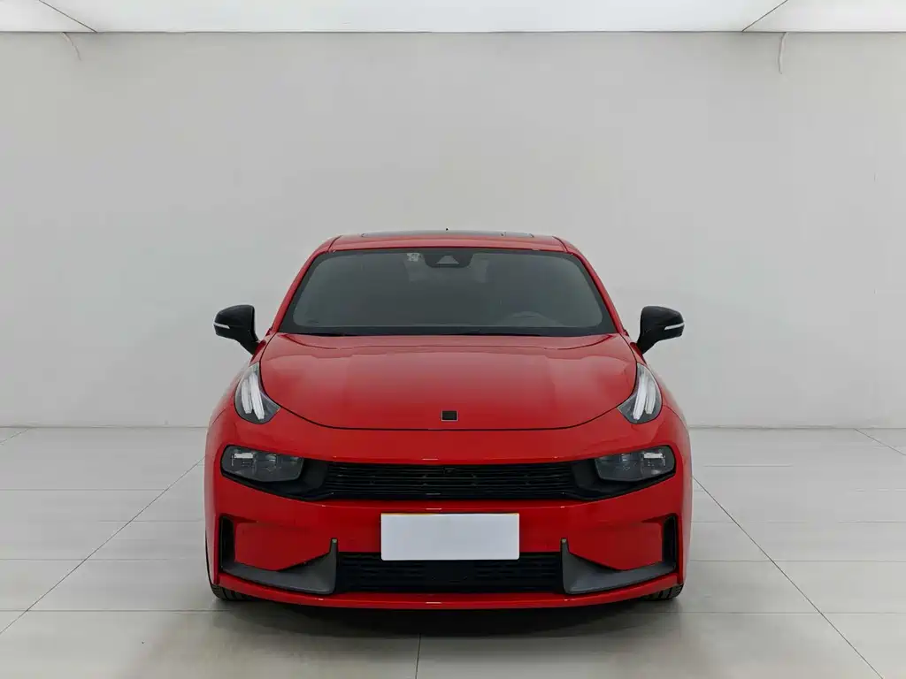 Lynk & Co 03 2021 1.5TD DCT Pro купить на сайте DeffCars