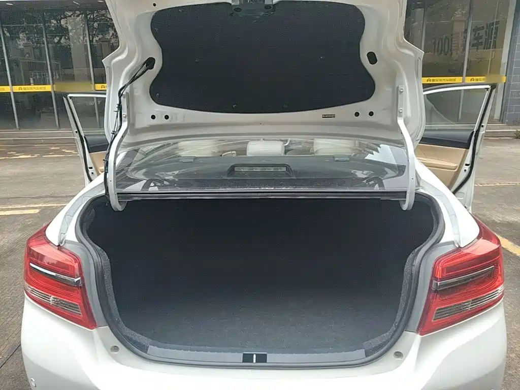 YARiS L Enjoy 2019 1.5E CVT Charming Edition National VI купить на сайте DeffCars