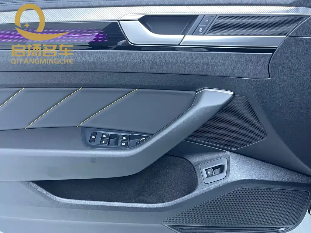 FAW-Volkswagen CC 2023 380TSI eye-catching version купить на сайте DeffCars