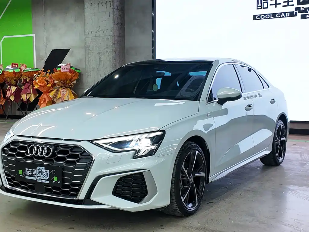 Audi A3 2021 A3L Limousine 35 TFSI Fashionable and Sporty купить на сайте DeffCars