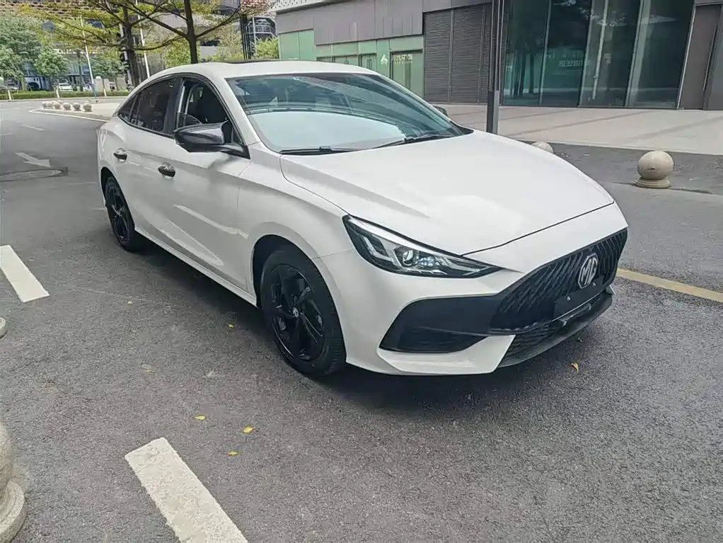 MG5 2021 300TGI DCT Green Luxury Edition купить на сайте DeffCars