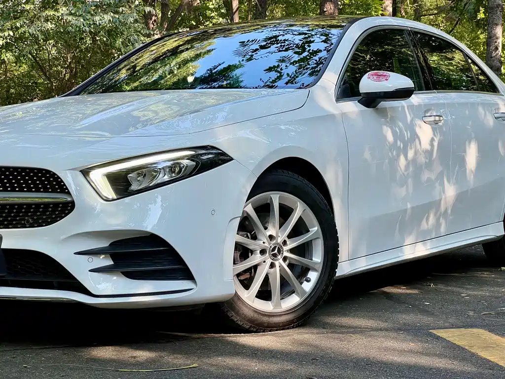 Mercedes A-Class 2020 A 200 L sports sedan купить на сайте DeffCars