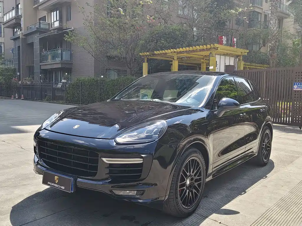 Cayenne 2016 Cayenne Platinum Edition 3.0T купить на сайте DeffCars