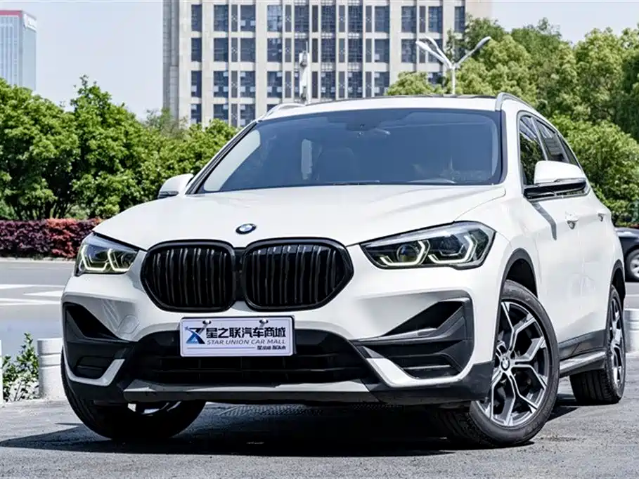 BMW X1 2021 sDrive25Li Leading Model купить на сайте DeffCars