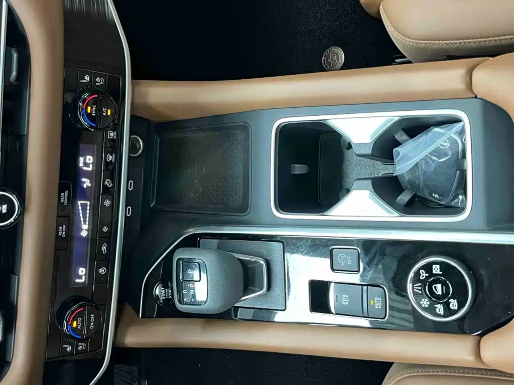 Tanlu 2024 380VC-TURBO four-wheel drive Zhizun Edition 6 seats купить на сайте DeffCars