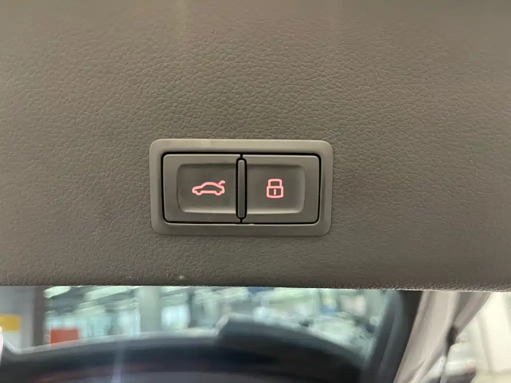 Audi RS 6 2018 RS 6 4.0T Avant exclusive sports limited edition купить на сайте DeffCars