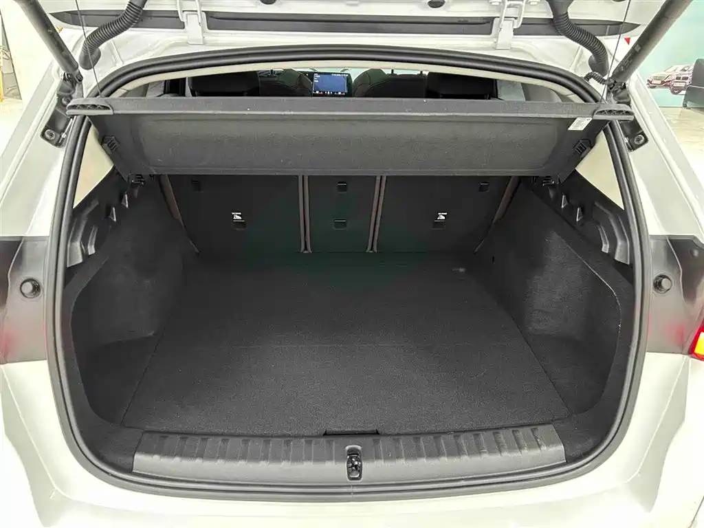 BMW X1 2023 sDrive20Li X Design Package купить на сайте DeffCars
