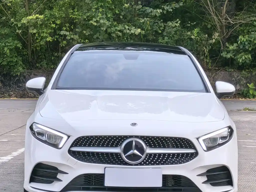 Mercedes-Benz A-Class 2022 Facelift A 200 L Sports Sedan Fashionable купить на сайте DeffCars