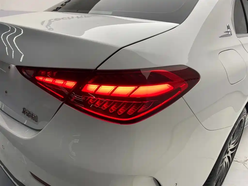 Mercedes-Benz C-Class 2024 facelift C 260 L sports version купить на сайте DeffCars
