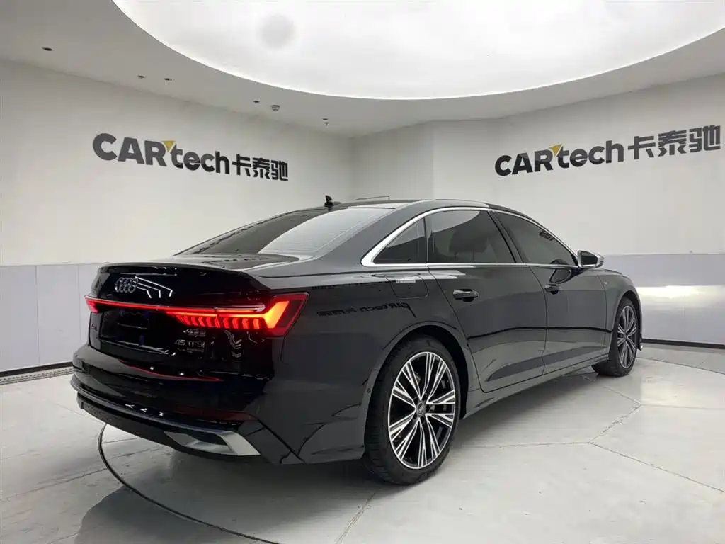 Audi A6L 2024 45 TFSI quattro exclusive dynamic model купить на сайте DeffCars