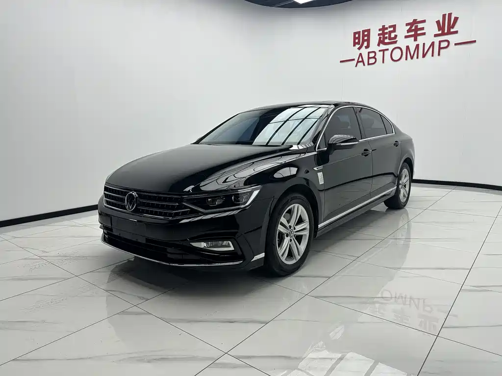 Magotan 2023 2 million commemorative edition 280TSI DSG comfort model купить на сайте DeffCars