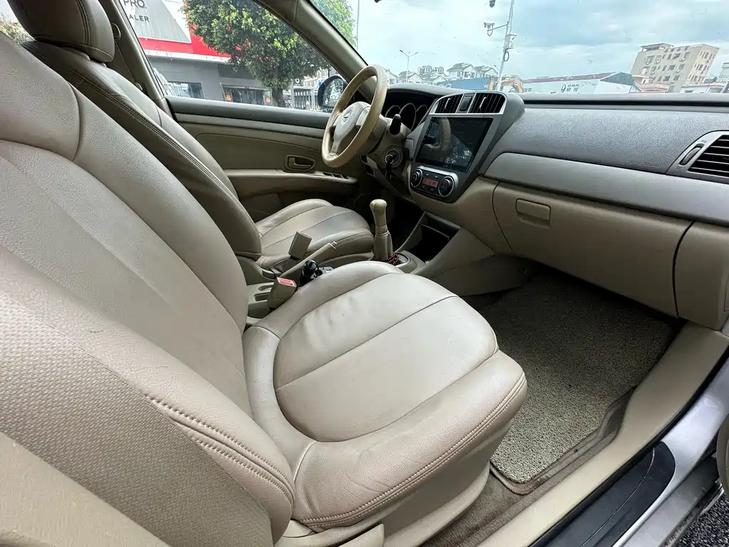 Sylphy 2012 Classic 1.6XE Manual Comfort Edition купить на сайте DeffCars