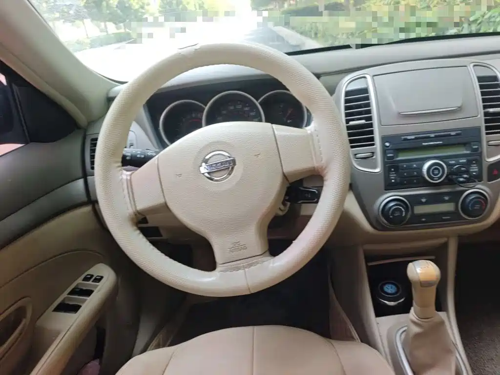 Sylphy 2018 Classic 1.6XE+ Manual Leading Edition купить на сайте DeffCars