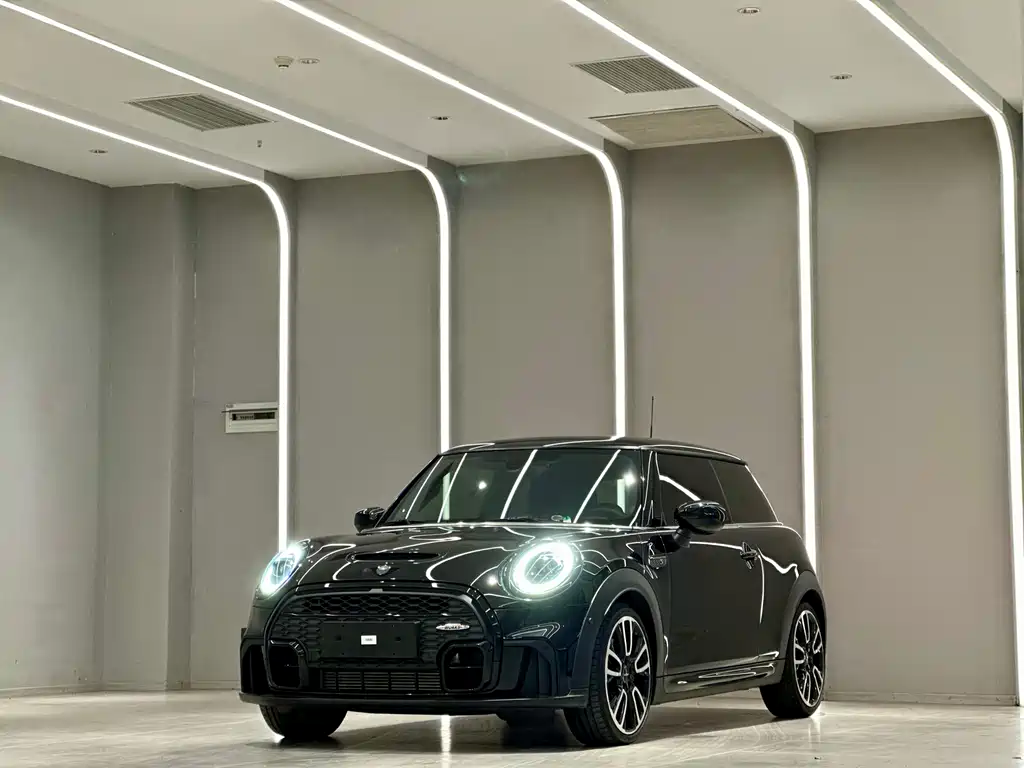 MINI 2023 facelift 2.0T COOPER S racing driver купить на сайте DeffCars