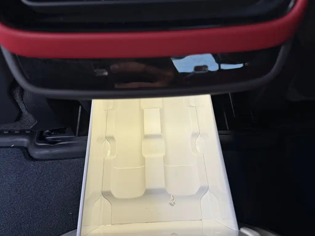 Xiaomi SU7 2024 four-wheel drive, ultra-long battery life, high-end smart driving Max version купить на сайте DeffCars