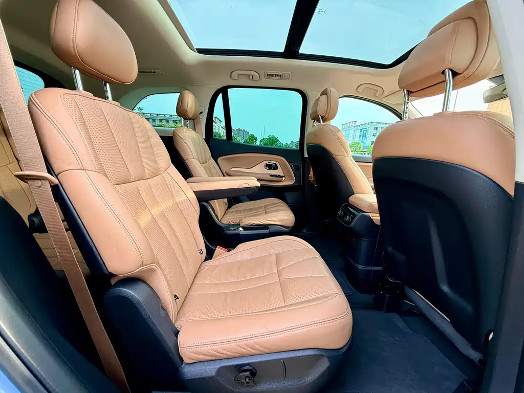 NIO ES8 2020 415KM six-seater version купить на сайте DeffCars