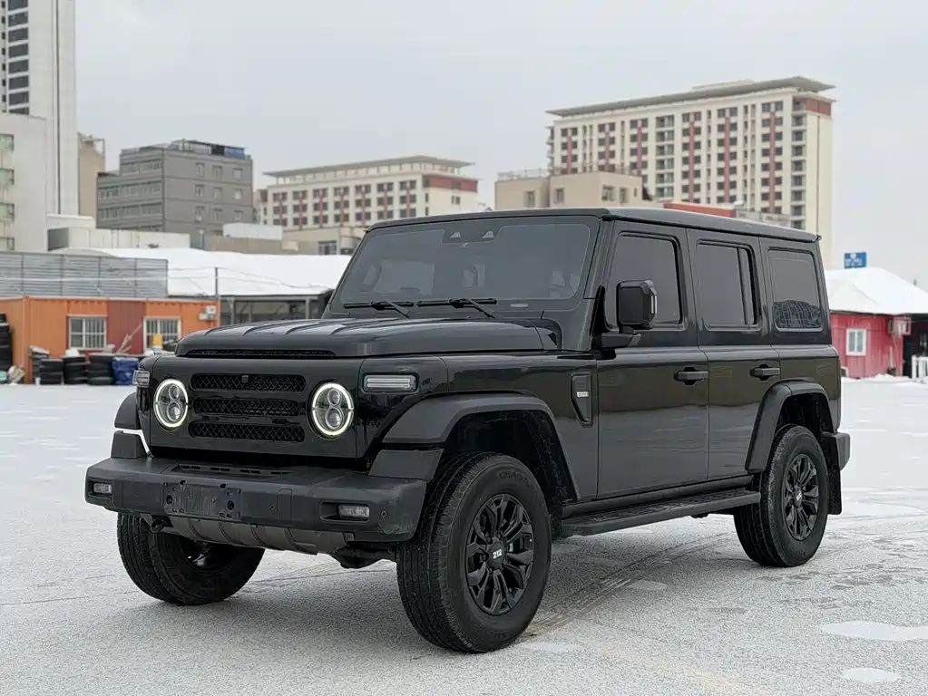 212 T01 2024 2.0T Explorer купить на сайте DeffCars