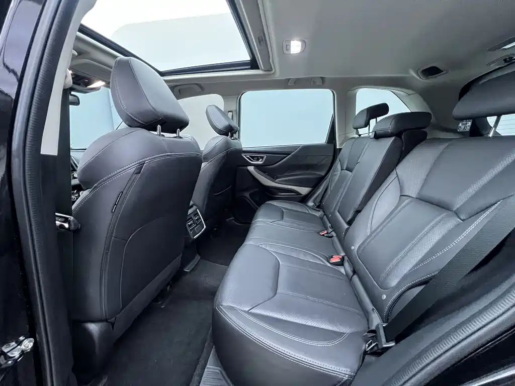 Forester 2022 2.0i AWD Deluxe Edition EyeSight купить на сайте DeffCars