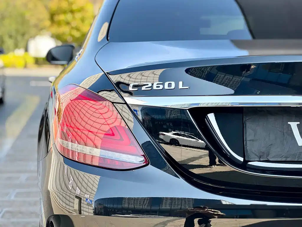 Mercedes-Benz C-Class 2019 facelift C 260 L sports version купить на сайте DeffCars