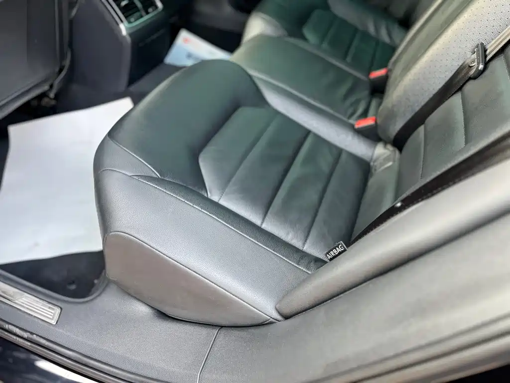 Huiang 2016 380TSI 2WD Yuzun Edition купить на сайте DeffCars