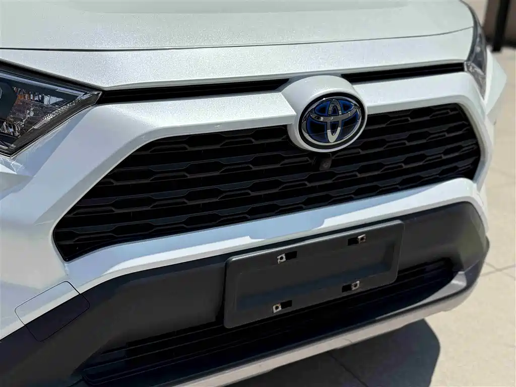 RAV4 Rongfang 2022 Dual Engine 2.5L E-CVT Two-wheel Drive Elite Edition купить на сайте DeffCars