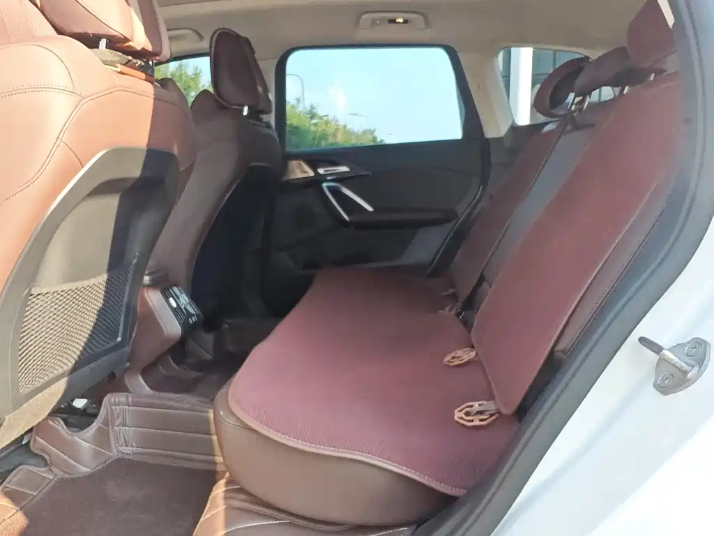 BMW X1 2023 xDrive25Li X Design Package купить на сайте DeffCars
