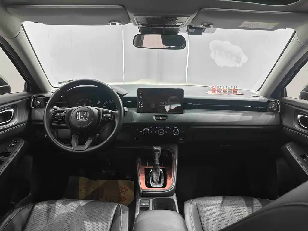 Vezel (HR-V) 2023 1.5L CVT Deluxe Edition купить на сайте DeffCars