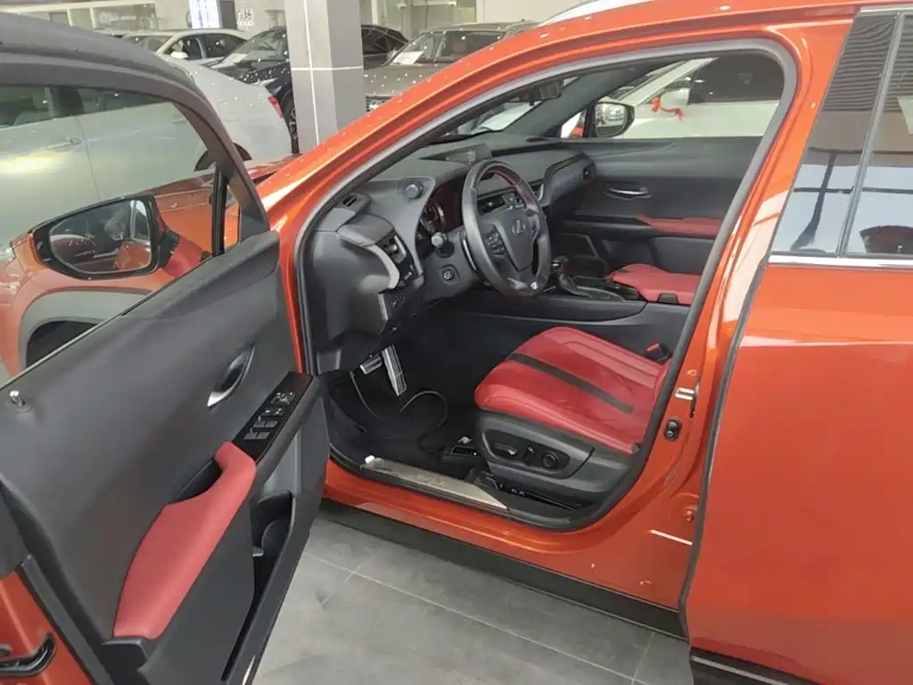 Lexus UX 2020 200 F SPORT Edition купить на сайте DeffCars