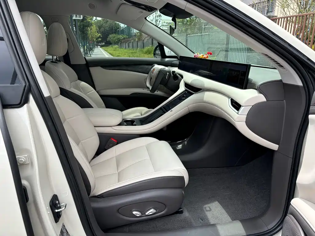 LS6 2023款 Max 超强性能版 купить на сайте DeffCars
