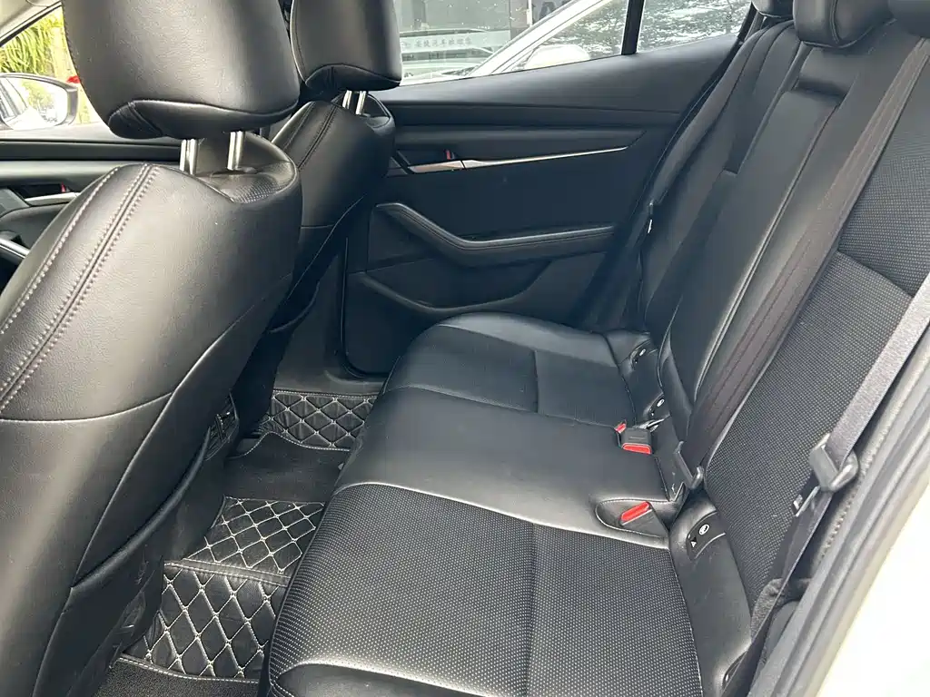Mazda3 Angkesela 2023 2.0L automatic quality version купить на сайте DeffCars