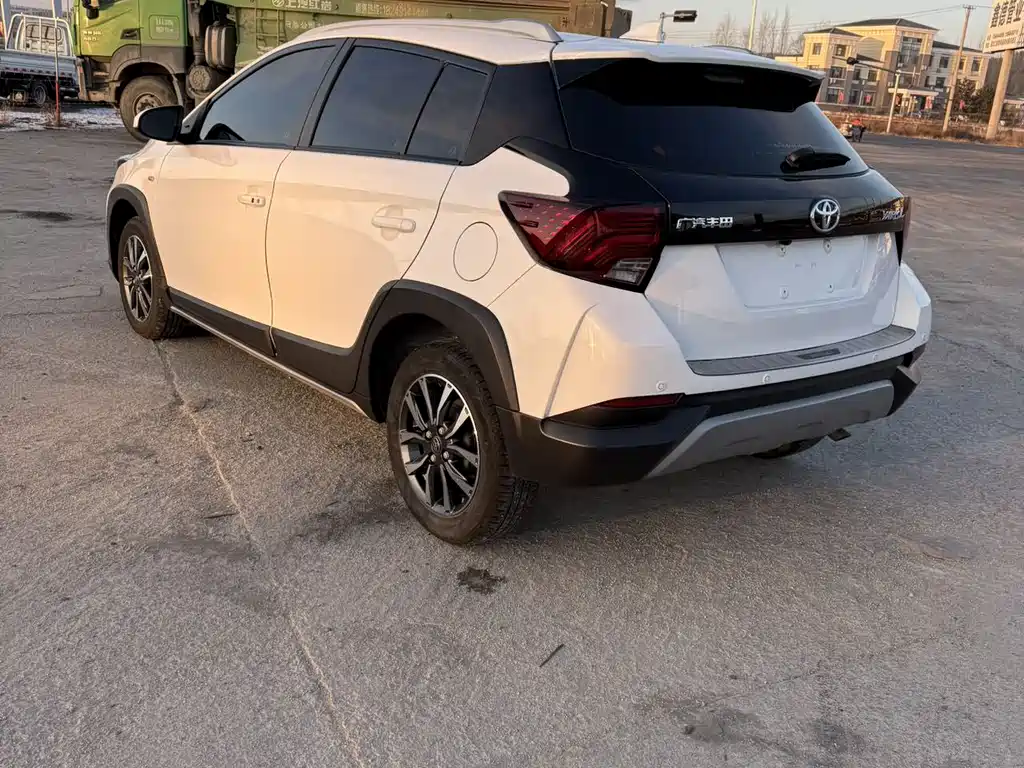 YARiS L Zhixuan 2022 Zhixuan X 1.5L CVT luxury PLUS version купить на сайте DeffCars