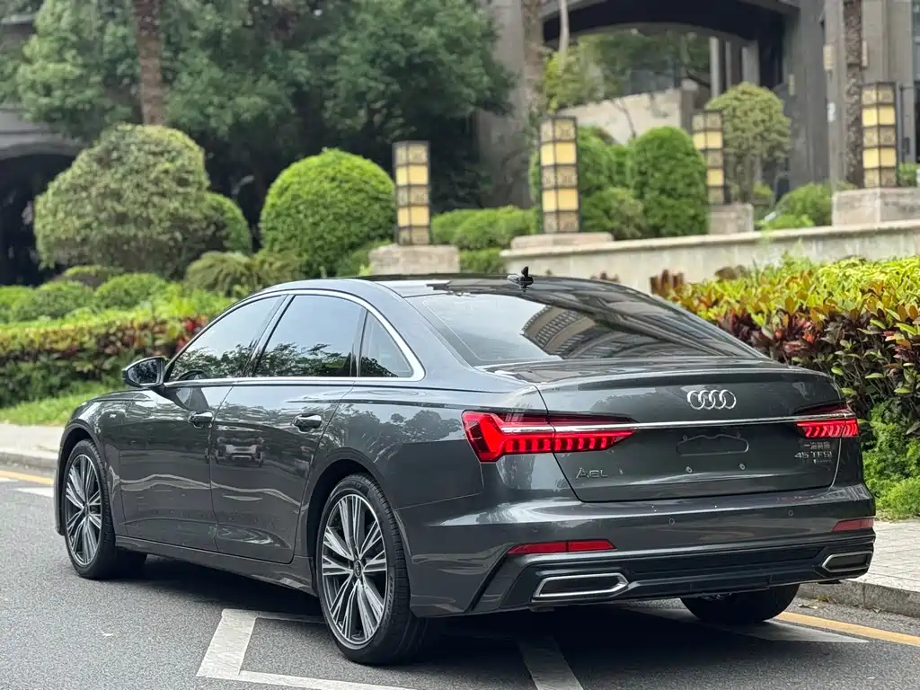 Audi A6L 2022 45 TFSI Premium Dynamic Model купить на сайте DeffCars