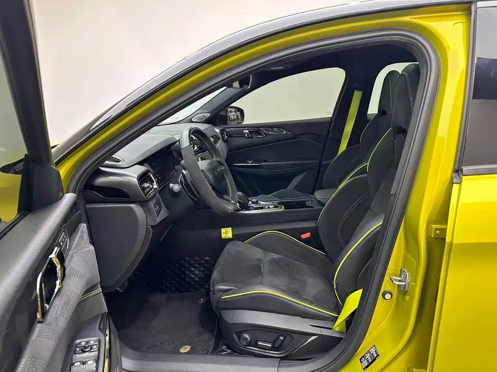 Lynk & Co 03 2020 03+ 2.0TD Automatic Wind Control Edition купить на сайте DeffCars