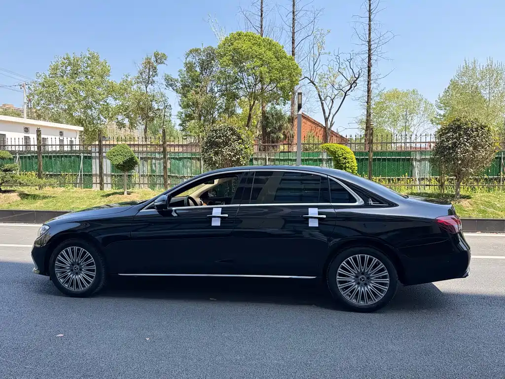 Mercedes-Benz E-Class 2023 E 300 L Fashion купить на сайте DeffCars