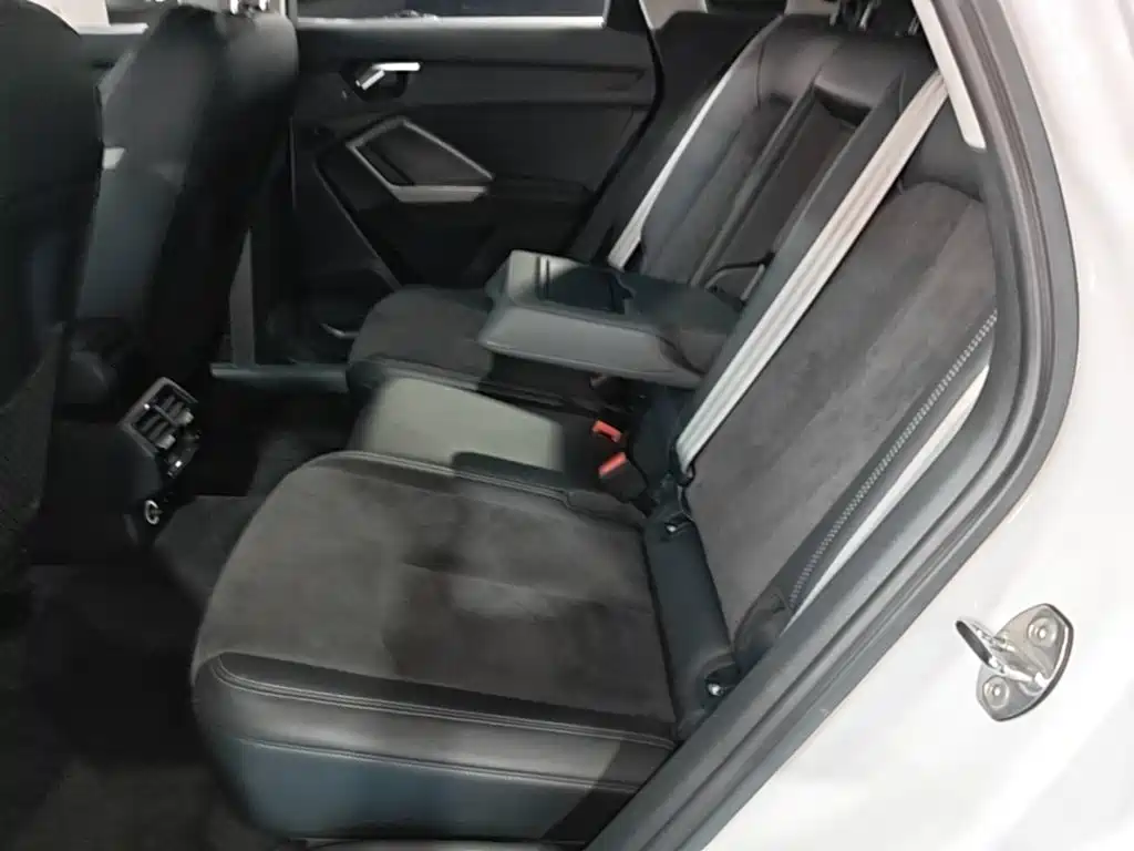 Audi Q3 2020 35 TFSI aggressive and dynamic купить на сайте DeffCars