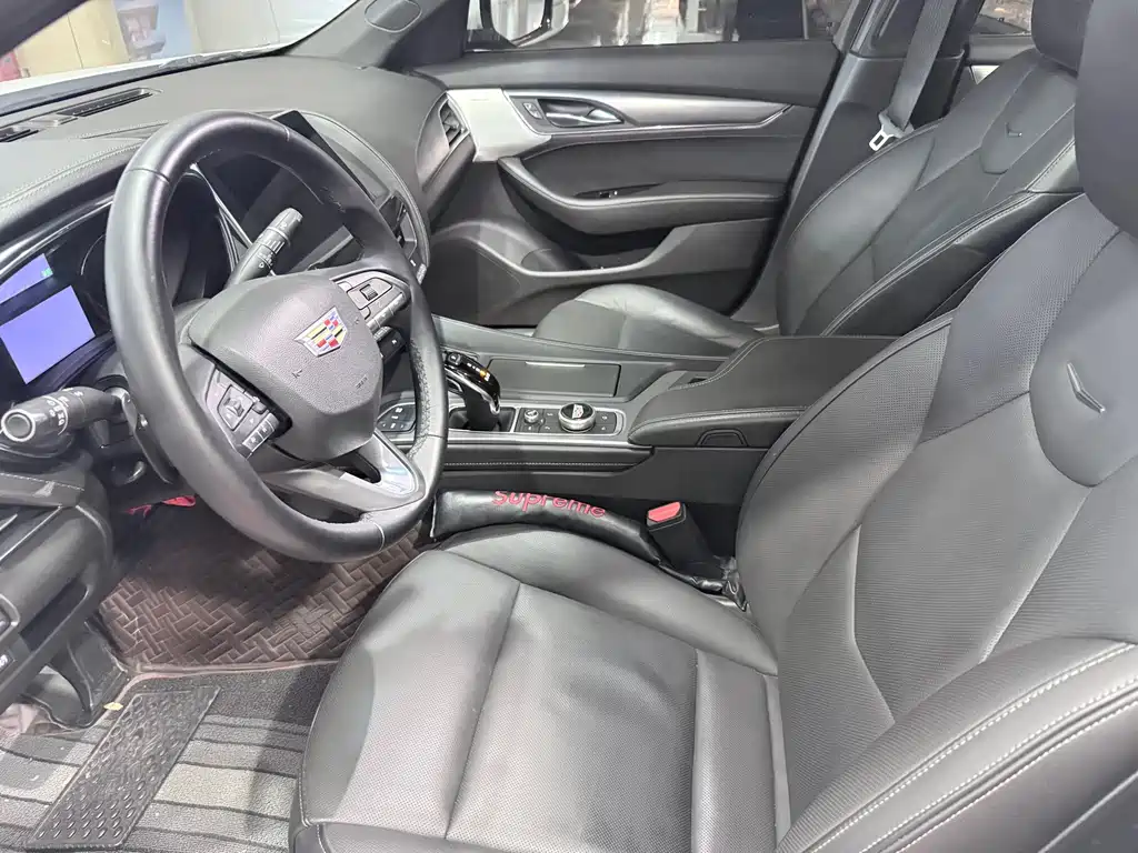 Cadillac CT5 2021 28T Fashion Model купить на сайте DeffCars