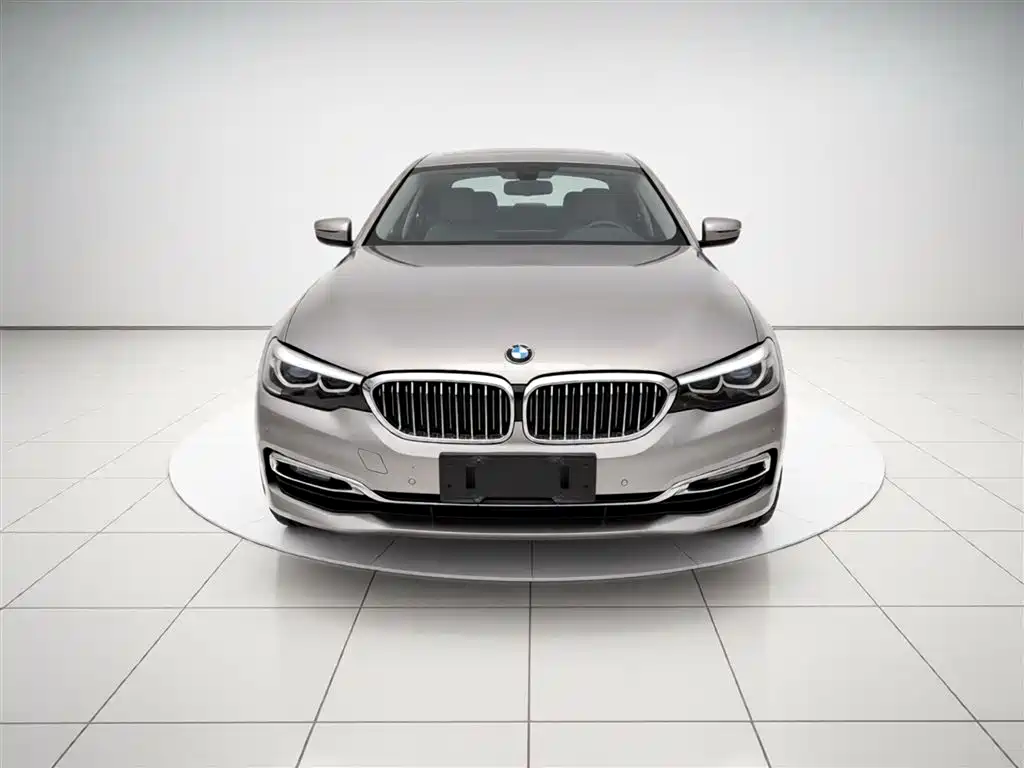BMW 5 Series 2019 525Li Luxury Package купить на сайте DeffCars