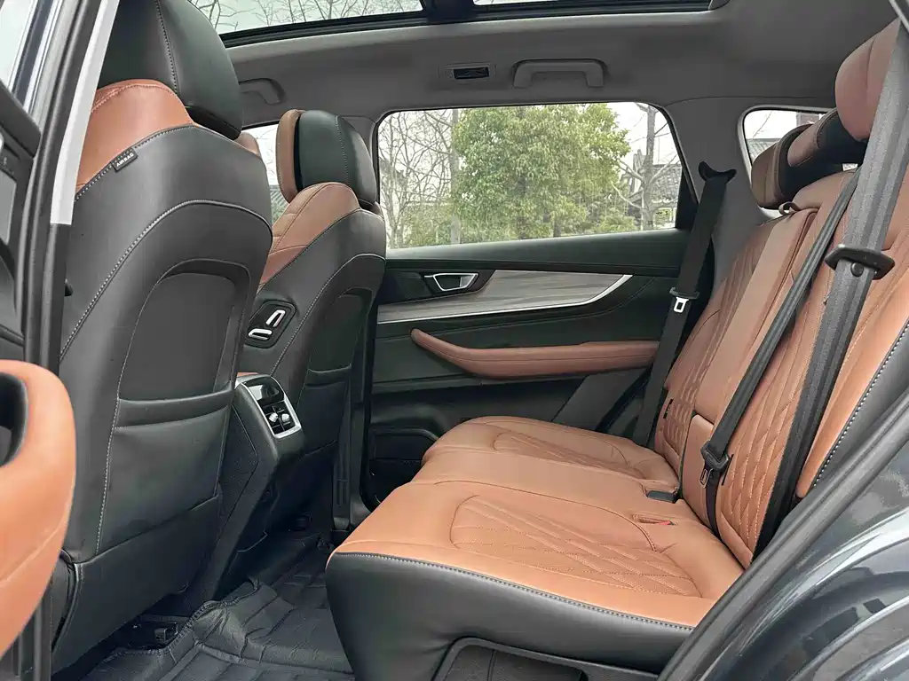 Tiggo 8 PLUS 2022 290TGDI DCT luxury version купить на сайте DeffCars