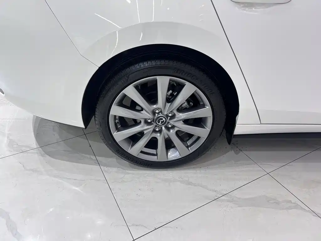 Mazda3 Angkesela 2021 2.0L automatic quality version купить на сайте DeffCars