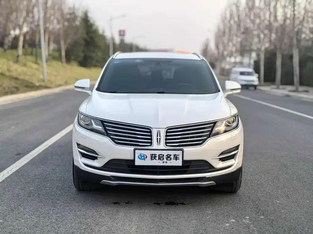 Lincoln MKC 2017 2.0T 2WD Exclusive Edition купить на сайте DeffCars