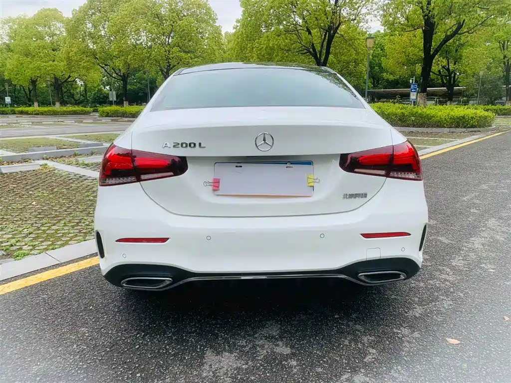 Mercedes-Benz A-Class 2020 A 200 L Sports Sedan купить на сайте DeffCars