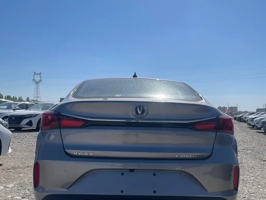 Eado 2025 PLUS 1.4T dual-clutch high-energy version купить на сайте DeffCars