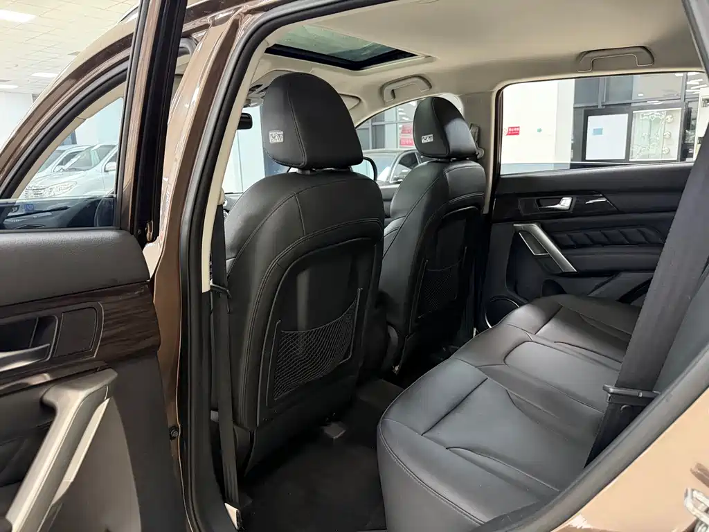 Haval H2 2015 1.5T automatic two-wheel drive elite version купить на сайте DeffCars