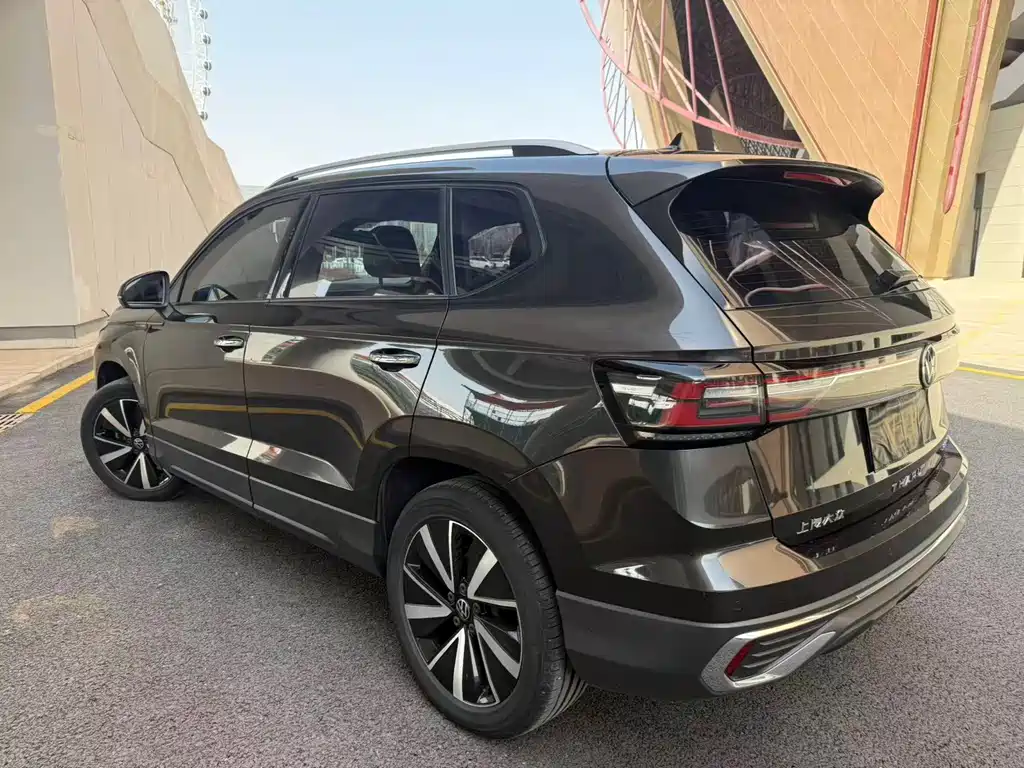 Tuyue 2023 300TSI 2WD Bright Moon Edition купить на сайте DeffCars