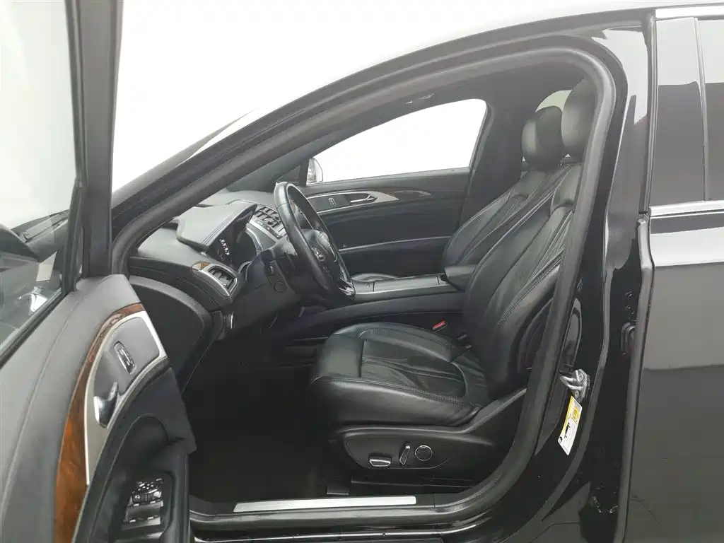 Lincoln MKZ 2017 2.0T Zunya Edition купить на сайте DeffCars