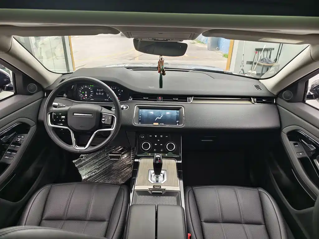 Range Rover Evoque 2021 Evoque L 249PS R-Dynamic First edition купить на сайте DeffCars