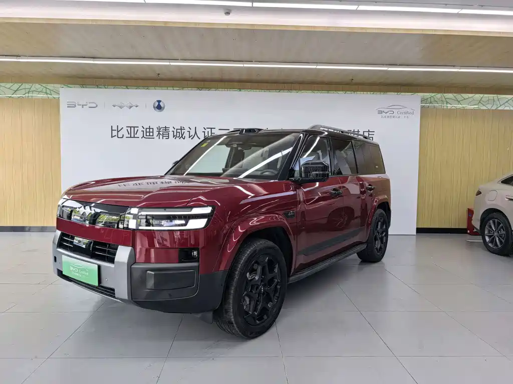 Titanium 7 2025 190KM four-wheel drive Ultra version купить на сайте DeffCars