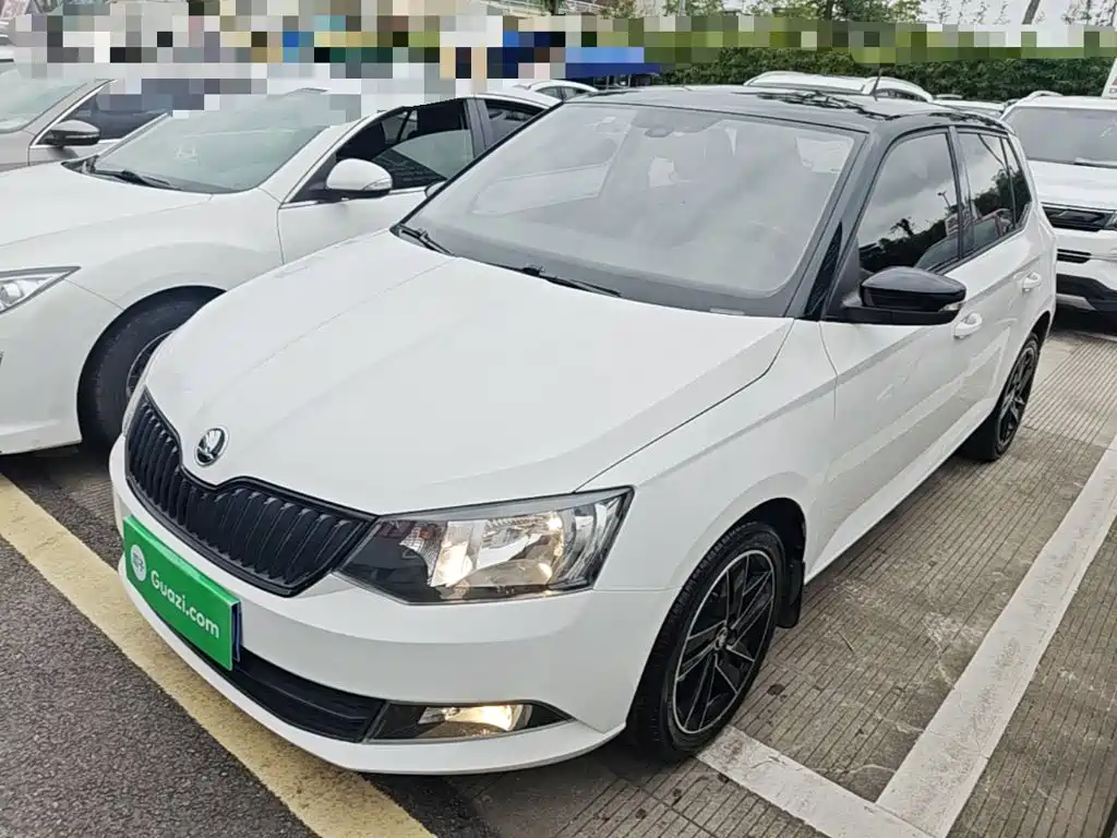 Fabia 2015 1.6L automatic sports version купить на сайте DeffCars