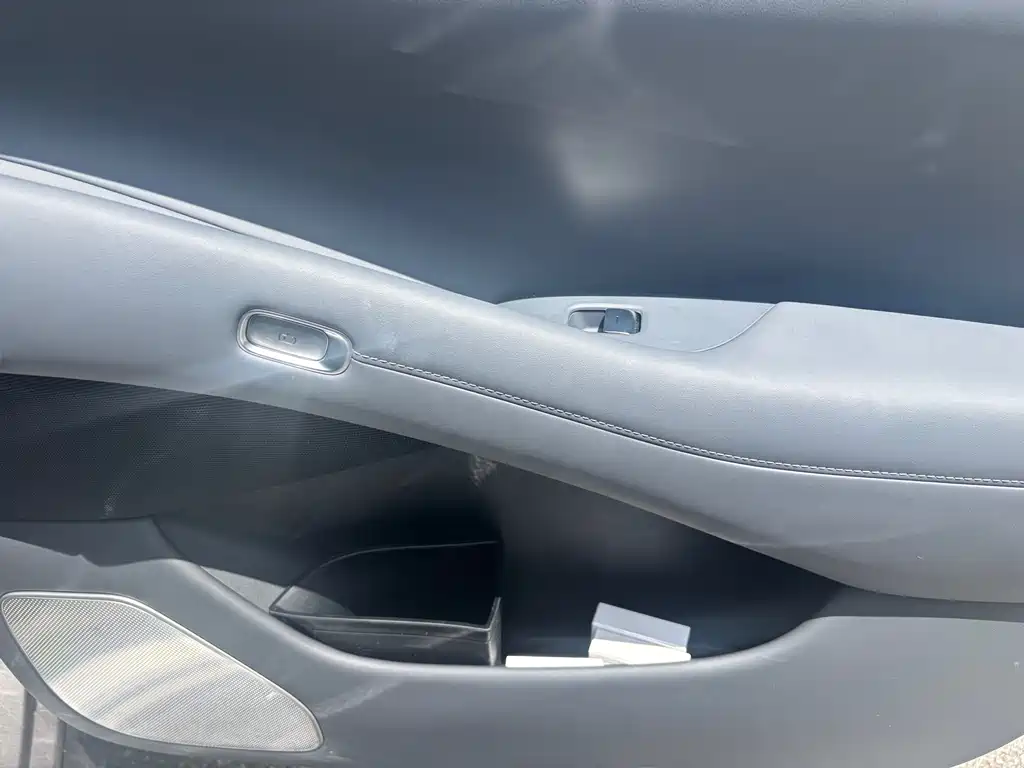 Xiaomi YU7 2025 rear drive long battery life version купить на сайте DeffCars